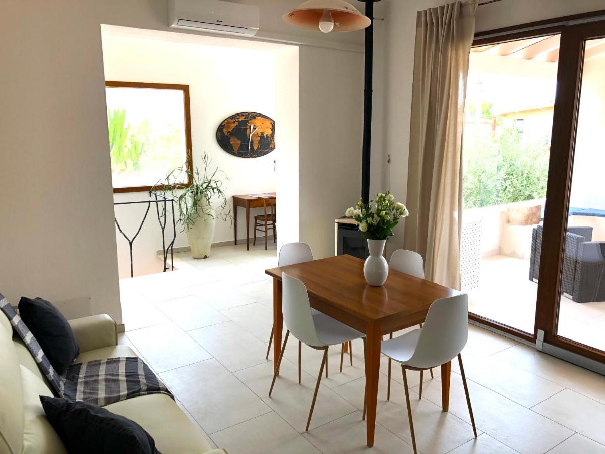 Appartement Scirocco A Pochi Passi Dal Mare à Santa Maria Navarrese Extérieur photo